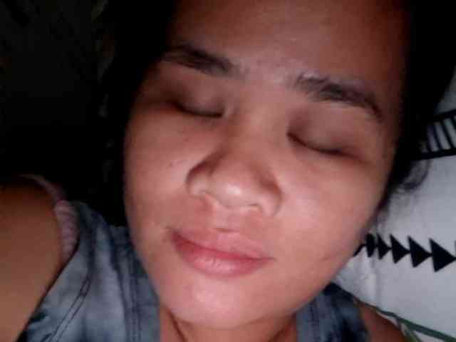 Rubie143 webcam