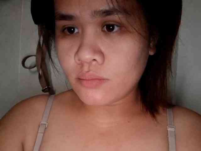Rubie143 webcam