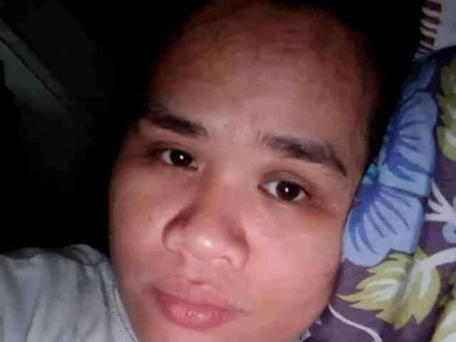 Rubie143 webcam