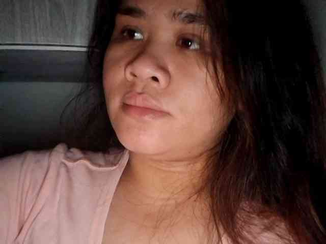 Rubie143 webcam