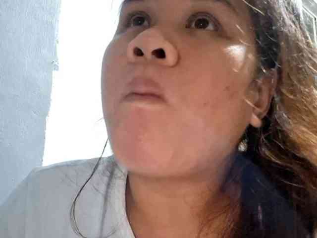 Rubie143 webcam