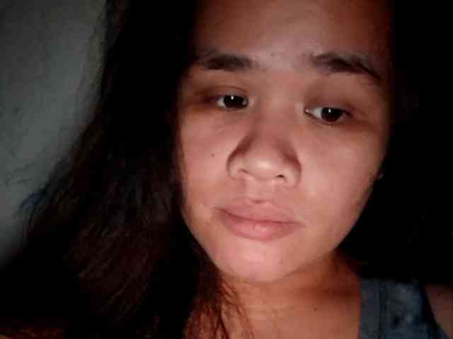 Rubie143 webcam