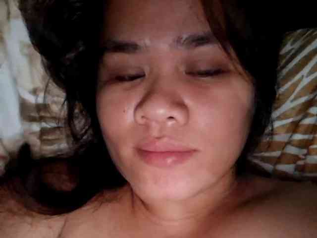 Rubie143 webcam