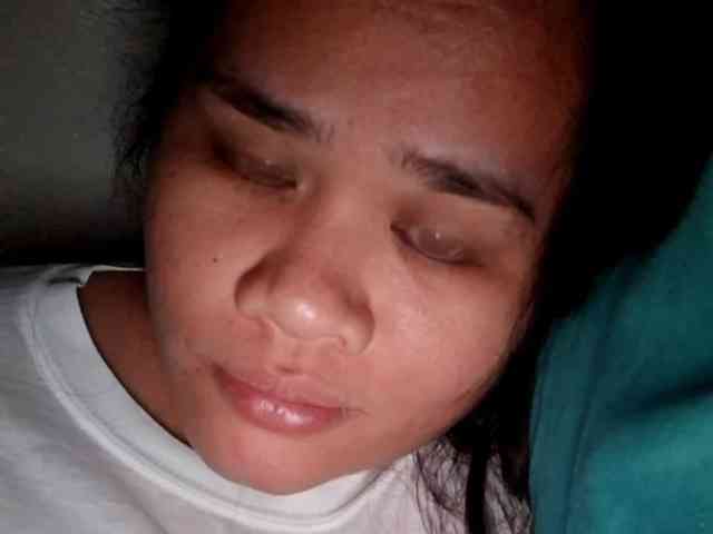 Rubie143 webcam