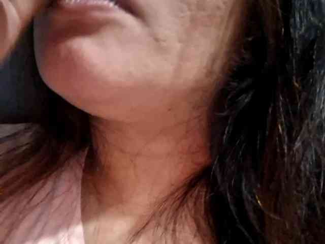 Rubie143 webcam