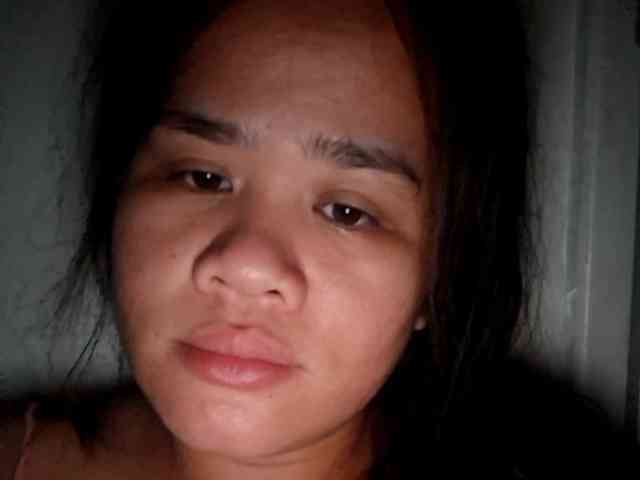 Rubie143 webcam