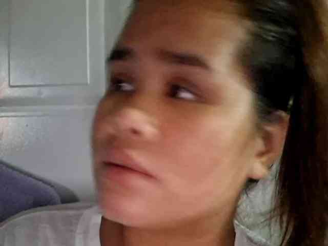 Rubie143 webcam