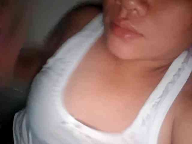 Rubie143 webcam