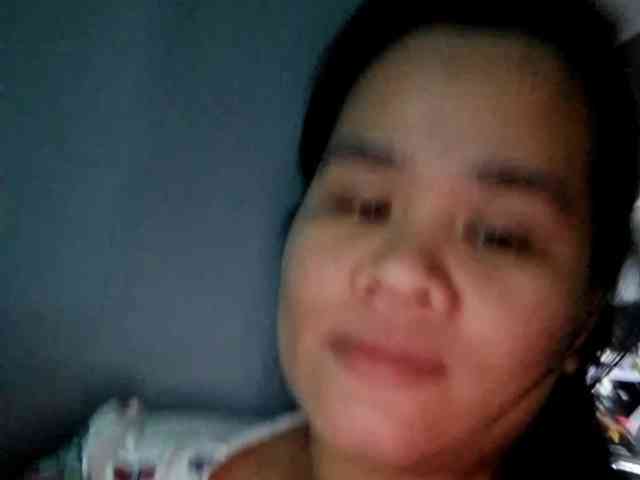 Rubie143 webcam