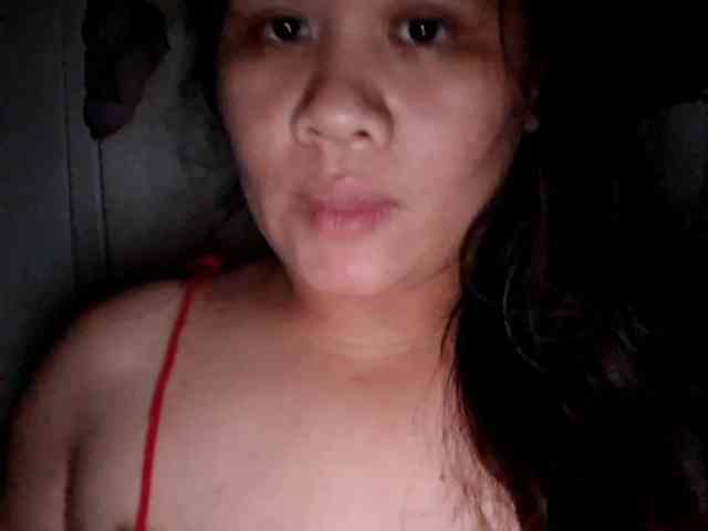Rubie143 webcam
