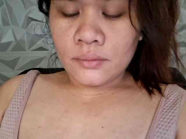 Rubie143 webcam