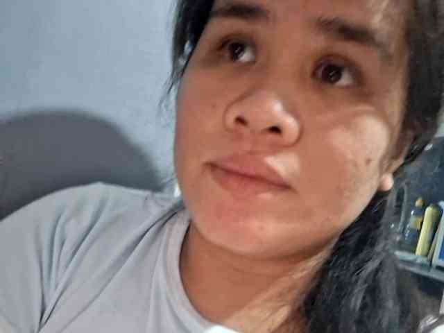 Rubie143 webcam