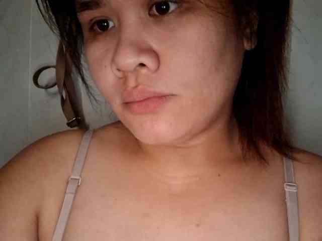 Rubie143 webcam