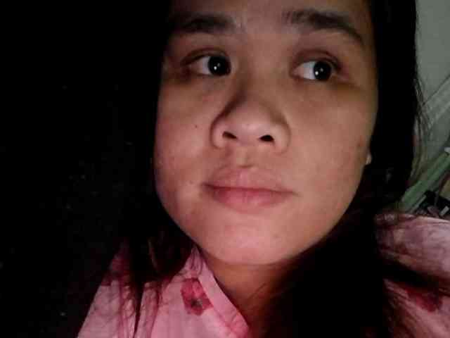 Rubie143 webcam