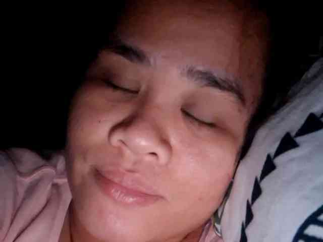 Rubie143 webcam