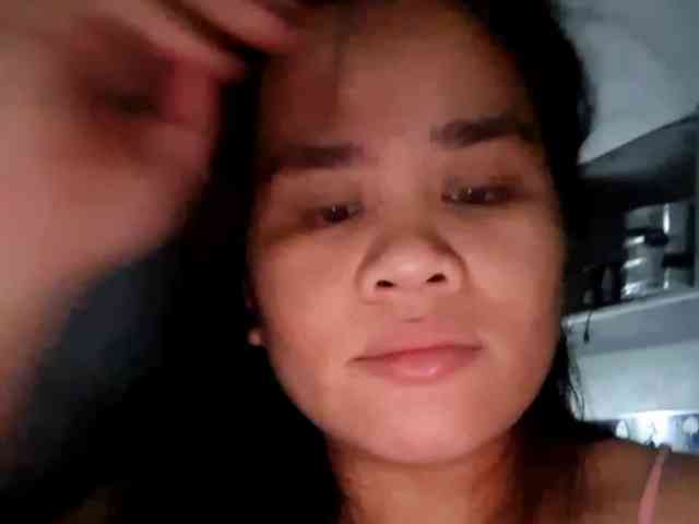 Rubie143 webcam