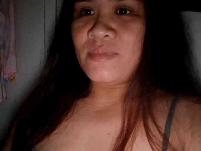 Rubie143 webcam