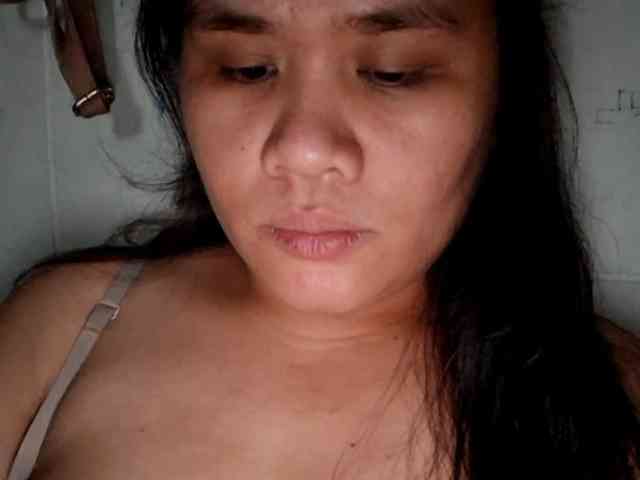 Rubie143 webcam