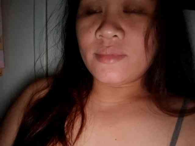Rubie143 webcam