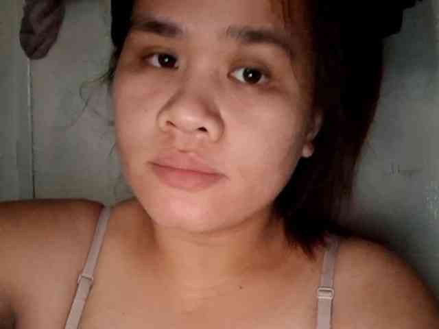 Rubie143 webcam