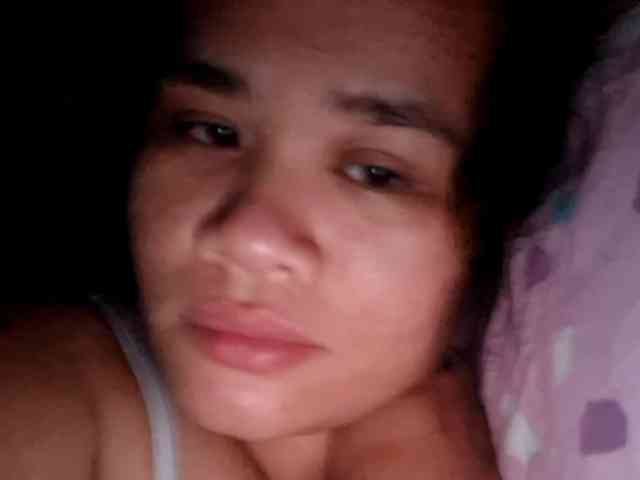 Rubie143 webcam