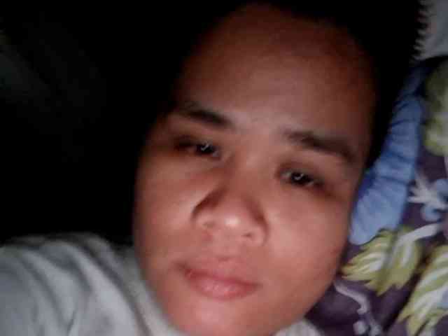 Rubie143 webcam