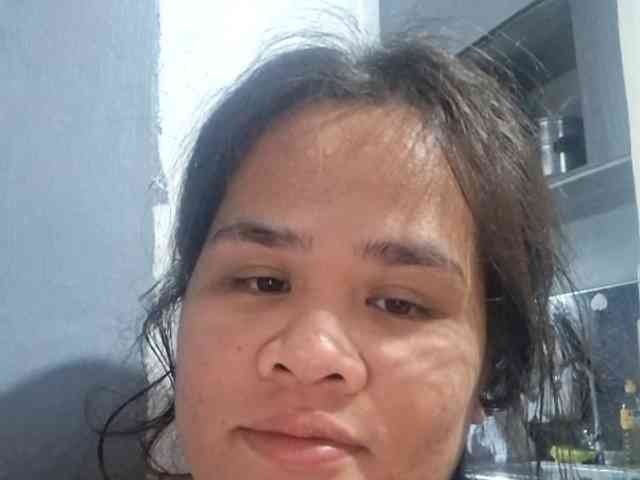 Rubie143 webcam