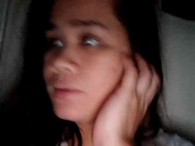 Rubie143 webcam