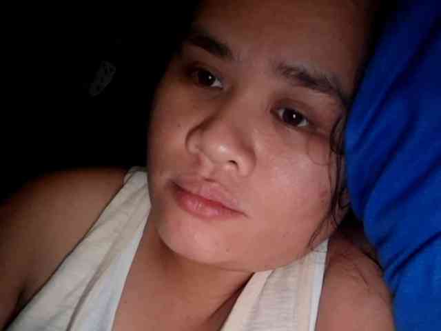 Rubie143 webcam