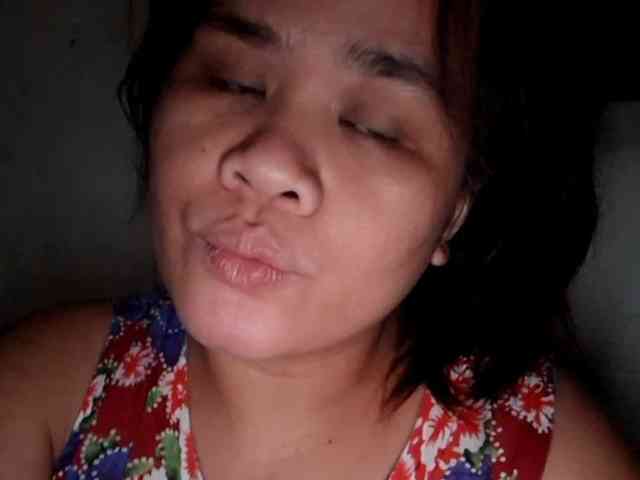 Rubie143 webcam