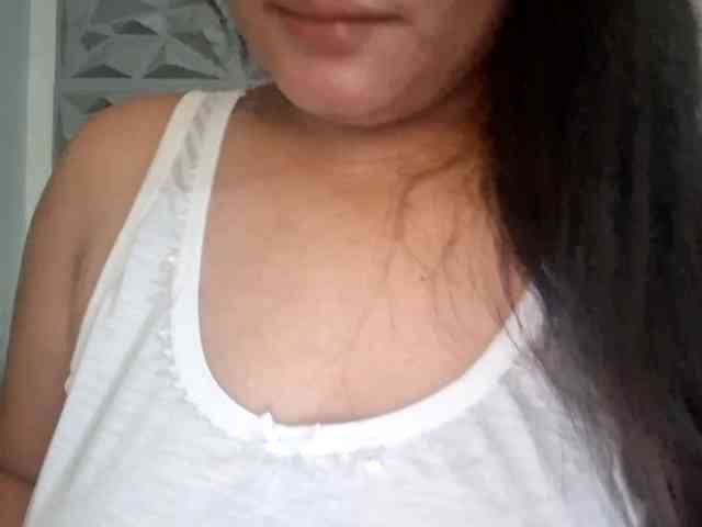 Rubie143 webcam