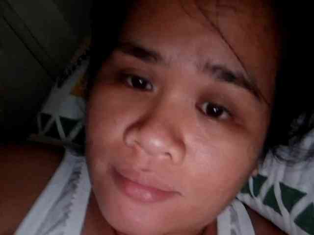 Rubie143 webcam