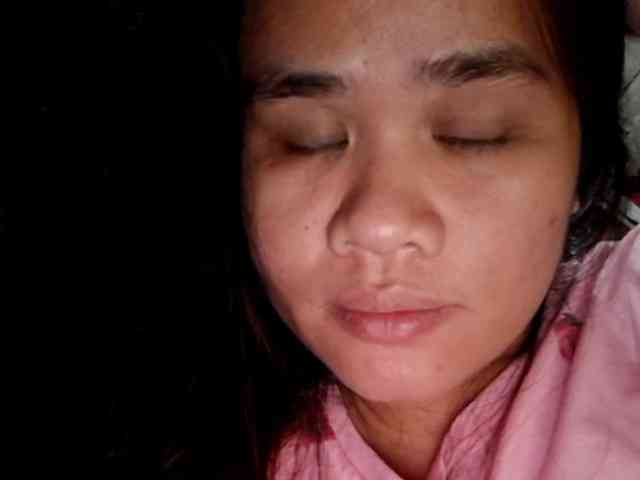 Rubie143 webcam