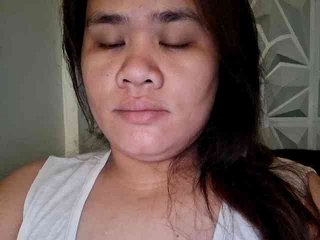 Rubie143 webcam