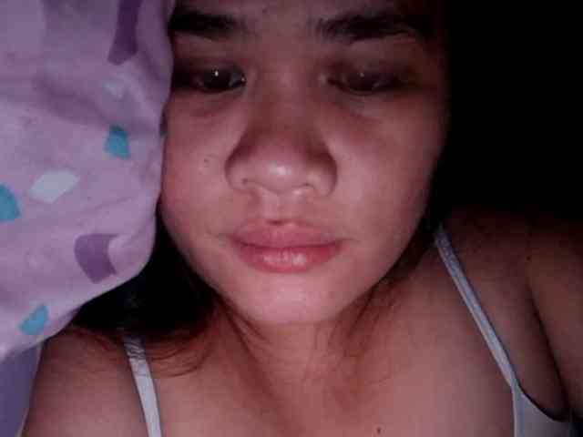 Rubie143 webcam