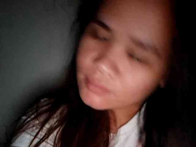 Rubie143 webcam