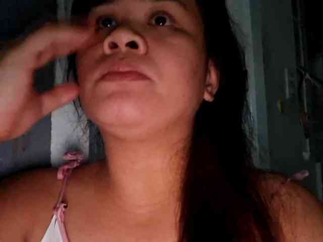 Rubie143 webcam
