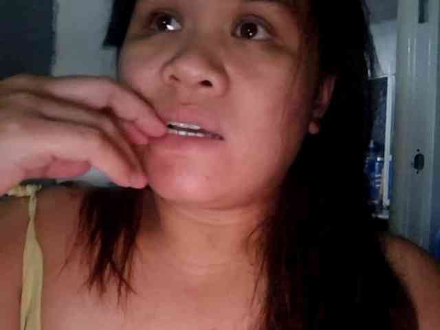 Rubie143 webcam