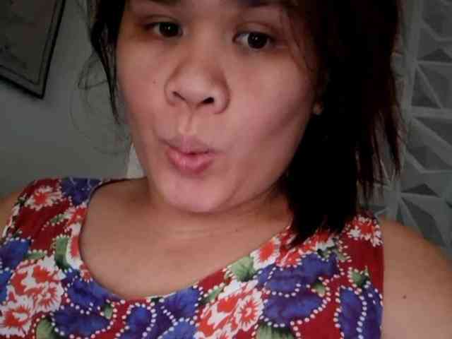 Rubie143 webcam