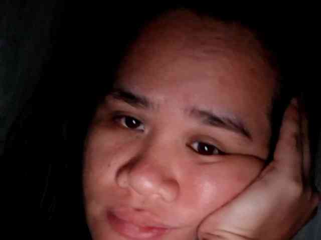 Rubie143 webcam