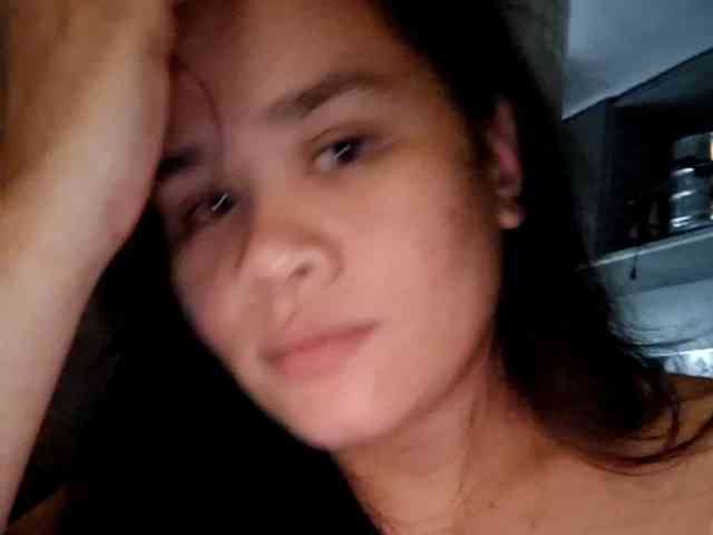 Rubie143 webcam