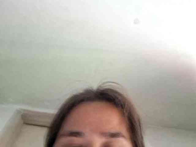 Rubie143 webcam