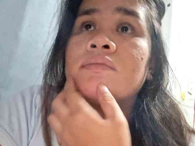 Rubie143 webcam