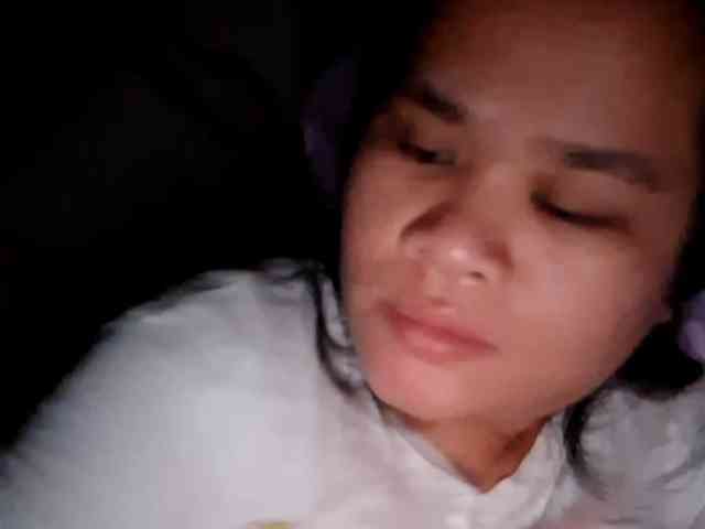 Rubie143 webcam