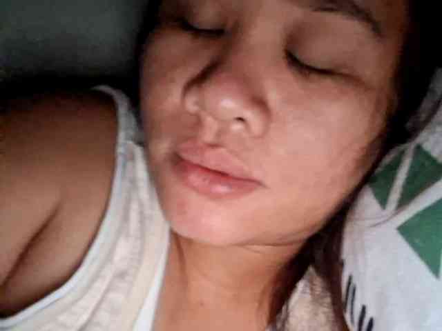 Rubie143 webcam