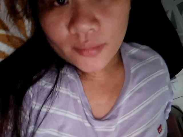 Rubie143 webcam