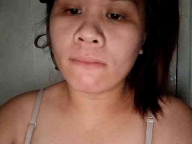 Rubie143 webcam