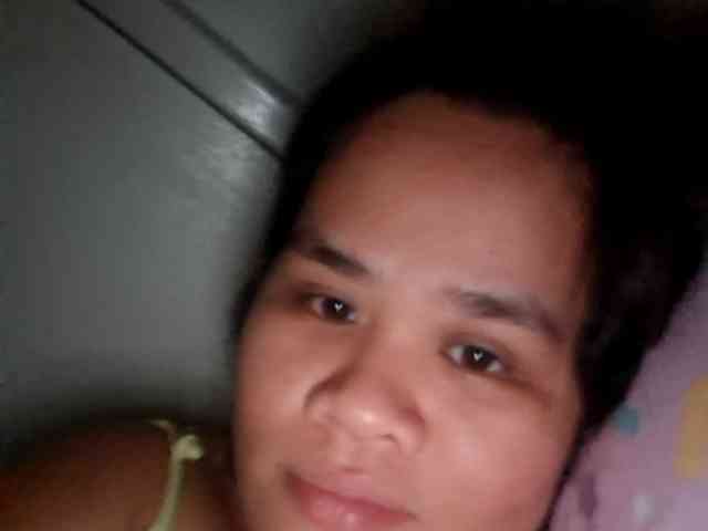Rubie143 webcam