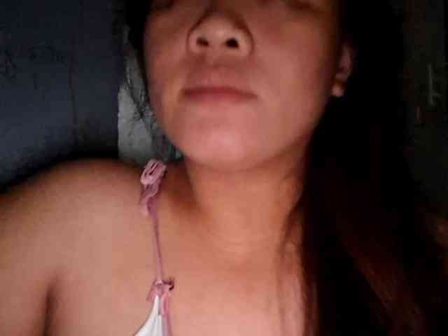Rubie143 webcam