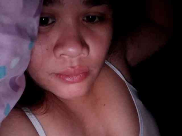 Rubie143 webcam